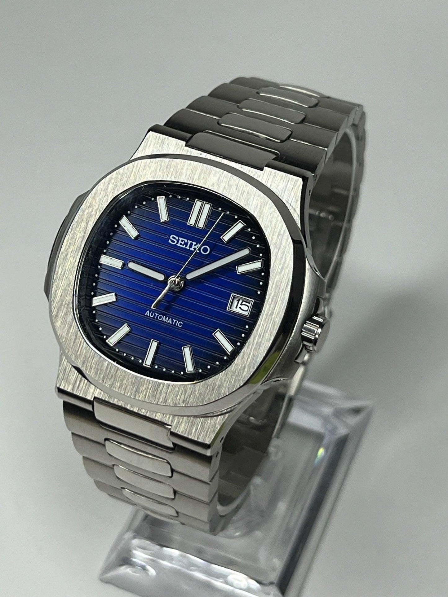 MOD Seiko Nautilus Blue - Gold Time Labs